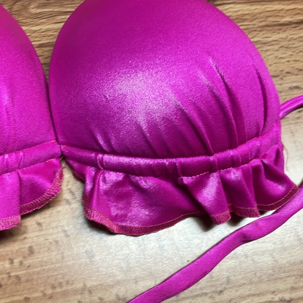Shiny Fuchsia Ruffled Bikini Top - Picture 2 of 5